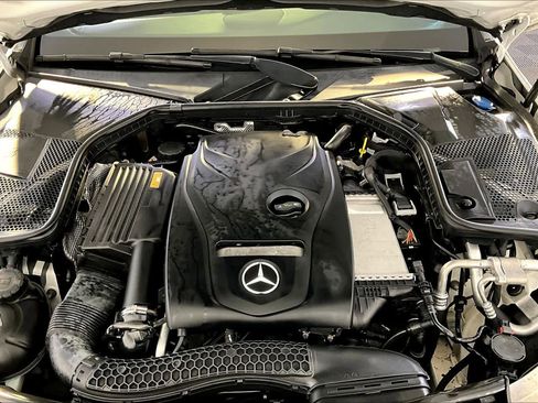 Used 2017 Mercedes-Benz C 300 4MATIC Sedan image 30