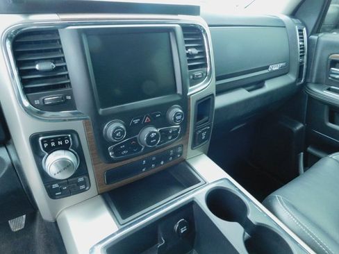 Used 2014 RAM 1500 Laramie w/ Convenience Group image 13