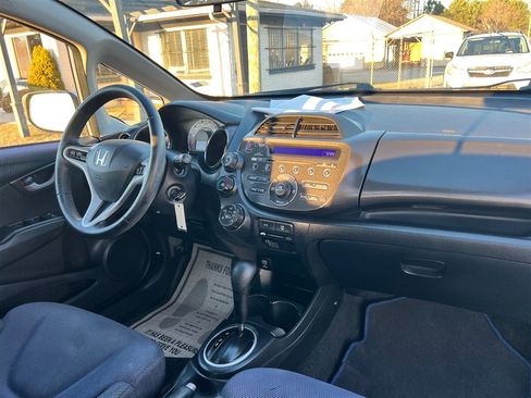 Used 2013 Honda Fit Sport image 18