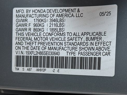 Used 2025 Honda Civic Sport image 12