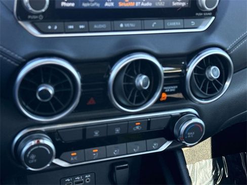 Used 2023 Nissan Sentra SV image 14