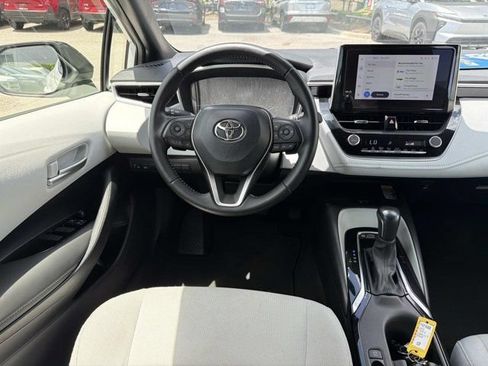 Certified 2024 Toyota Corolla SE w/ SE Package FWD image 22