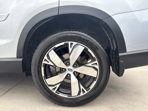 Used 2019 Subaru Forester Touring w/ Popular Package #3 AWD/4WD image 9