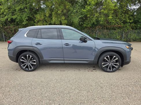 Used 2025 MAZDA CX-50 AWD 2.5 S w/ Premium Plus Pkg image 2