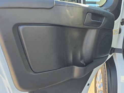 Used 2025 RAM ProMaster 2500 w/ Quick Order Package 22G SLT image 11