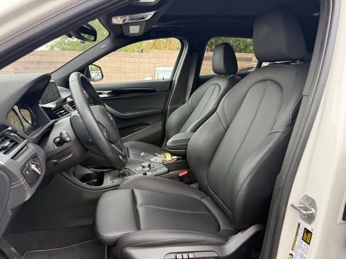 Used 2023 BMW X2 sDrive28i w/ Convenience Package FWD image 12