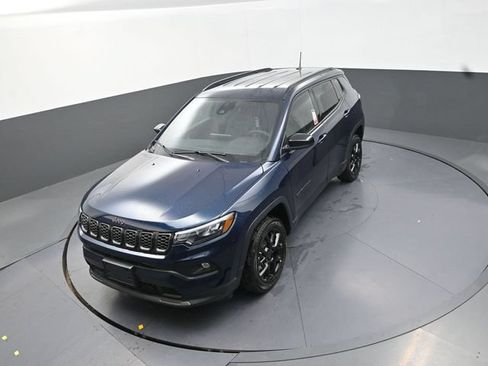 New 2026 Jeep Compass Latitude AWD/4WD image 13