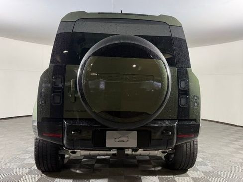 Certified 2026 Land Rover Defender 110 X-Dynamic SE image 7