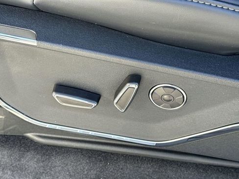 New 2025 Ford F150 Lightning Platinum image 26