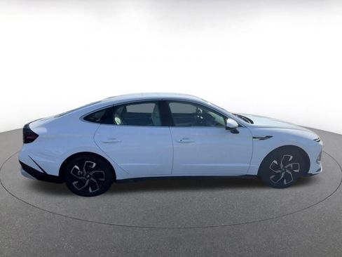 Used 2025 Hyundai Sonata SEL image 16