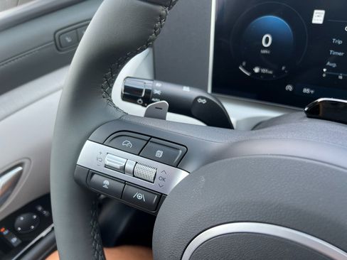 New 2026 Hyundai Tucson Limited FWD image 32