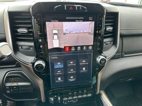 Used 2022 RAM 4500 Laramie image 19