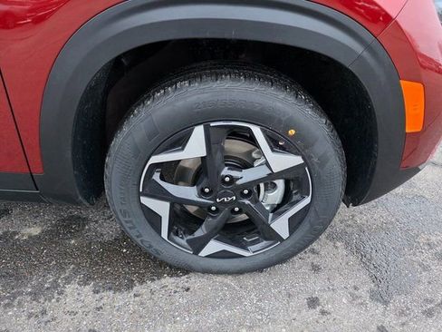 New 2026 Kia Seltos S image 11