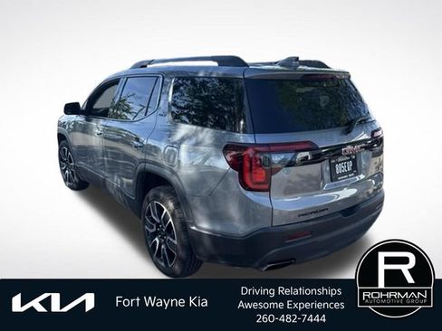 Used 2021 GMC Acadia SLT w/ Elevation Edition AWD/4WD image 3