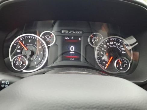 New 2026 RAM 1500 Express image 21