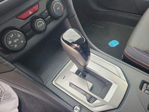 Used 2018 Subaru Crosstrek 2.0i Premium image 27