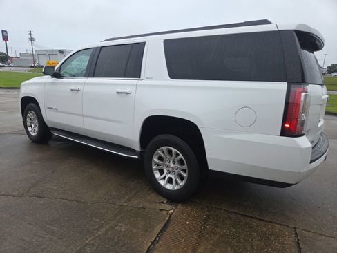 Used 2018 GMC Yukon XL SLT RWD image 11