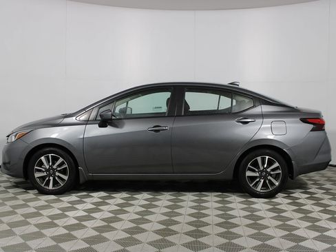 Used 2024 Nissan Versa SV w/ Trunk Package image 28