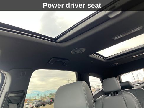 Used 2023 Buick Enclave Premium w/ Experience Buick Package image 15