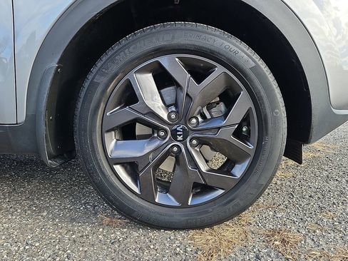 Certified 2022 Kia Sportage LX w/ LX AWD Value Edition Package image 9