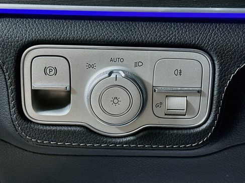 Certified 2024 Mercedes-Benz GLE 350 4MATIC image 10