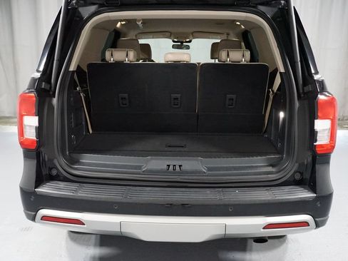 Used 2023 Ford Expedition XLT RWD image 35