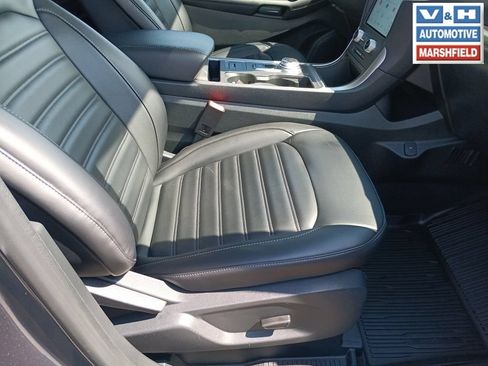 Used 2024 Ford Edge SEL w/ Convenience Package AWD/4WD image 17