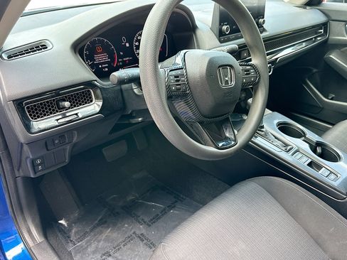 Used 2022 Honda Civic LX image 9