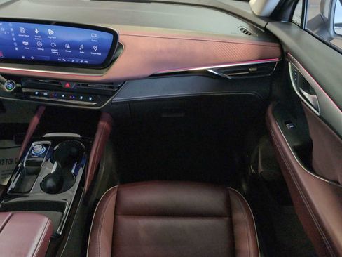 Used 2024 Buick Envision Sport Touring AWD/4WD image 28