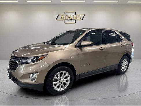 Certified 2018 Chevrolet Equinox LT FWD image 1