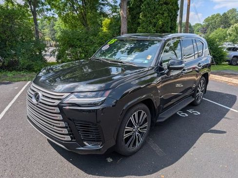 Used 2025 Lexus LX 700h Luxury AWD/4WD image 8