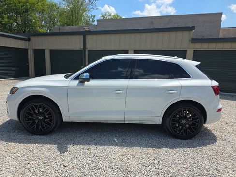 Used 2021 Audi SQ5 Premium Plus w/ Premium Plus Package AWD/4WD image 3