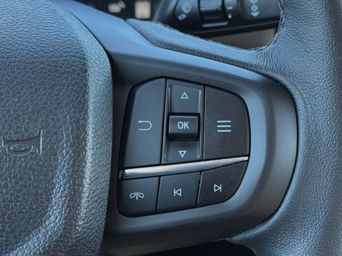 Used 2025 Ford Ranger Lariat w/ Chrome Accent Package image 19