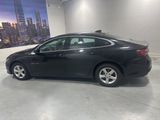 Used 2022 Chevrolet Malibu LT image 4
