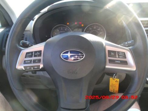 Used 2014 Subaru Forester 2.5i image 29