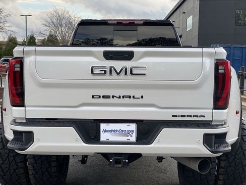 Used 2025 GMC Sierra 3500 Denali Ultimate image 22