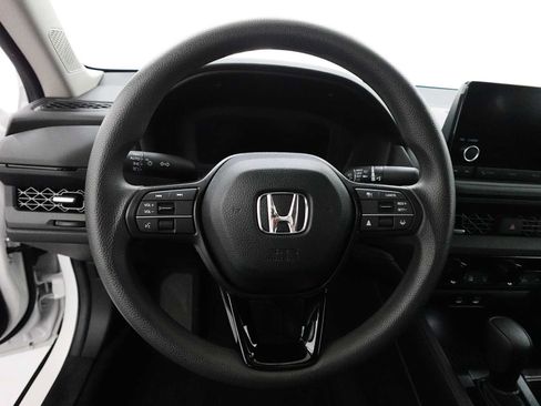 Certified 2025 Honda Accord SE image 16