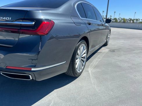 Used 2020 BMW 740i 740i Sedan 4D image 8