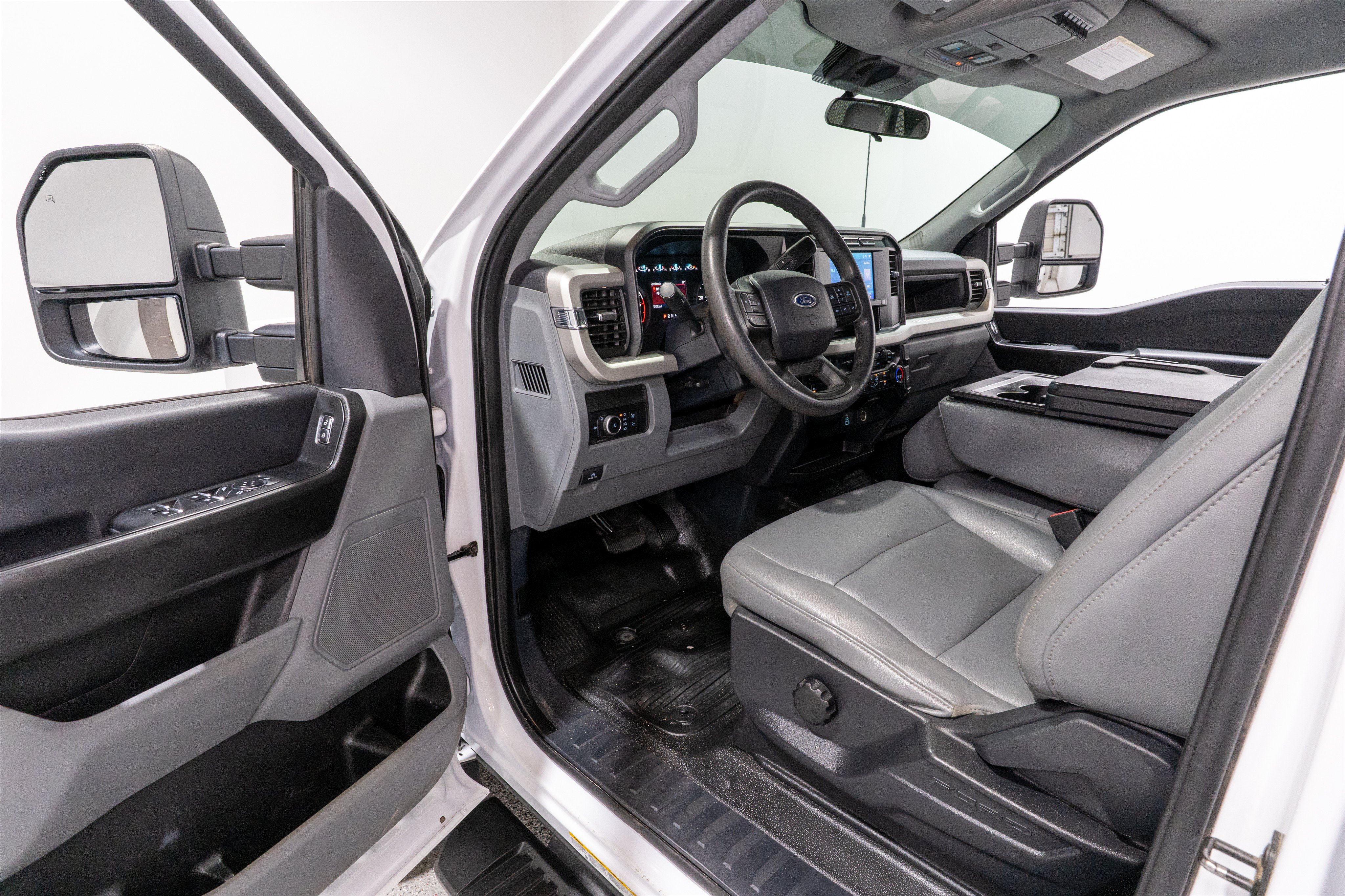 Used 2023 Ford F450 XL w/ Snow Plow Prep Package AWD/4WD image 13