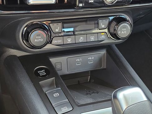 New 2026 Nissan Kicks SV w/ SV Premium Package image 11