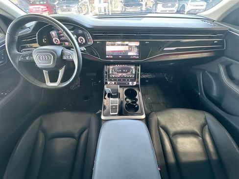 Used 2023 Audi Q8 Premium Plus AWD/4WD image 24