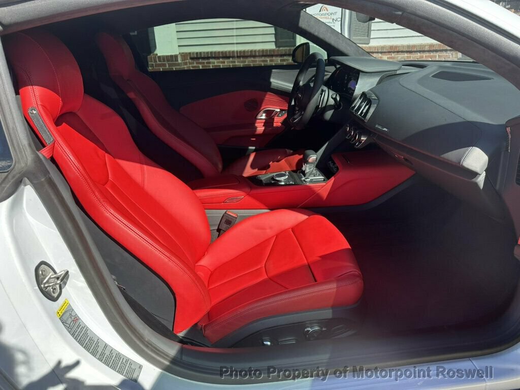 Used 2023 Audi R8 V10 performance RWD image 35