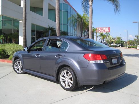 Used 2014 Subaru Legacy 2.5i Premium image 4