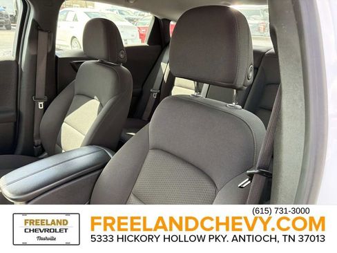 Used 2024 Chevrolet Malibu LT image 24