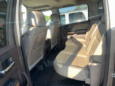 Used 2015 Chevrolet Silverado 2500 LTZ w/ LTZ Plus Package AWD/4WD image 11