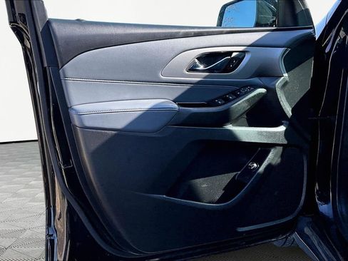 Used 2019 Chevrolet Traverse LT image 22