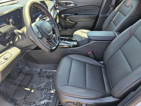 New 2026 Chevrolet Trax RS w/ Sunroof Package FWD image 21