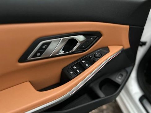 Used 2023 BMW 330i xDrive Sedan w/ Driving Assistance Package image 13