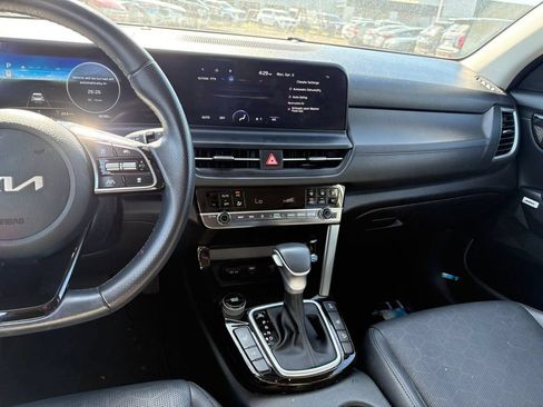 Certified 2024 Kia Seltos SX AWD/4WD image 18