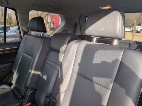 Used 2015 Lexus GX 460 Luxury image 19